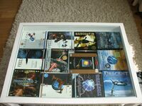 Vitrine Table layout front