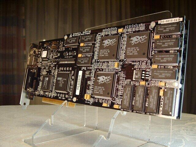 Quantum3D Obsidian SB200
(PCI 12MB SDRAM)
(tilt)