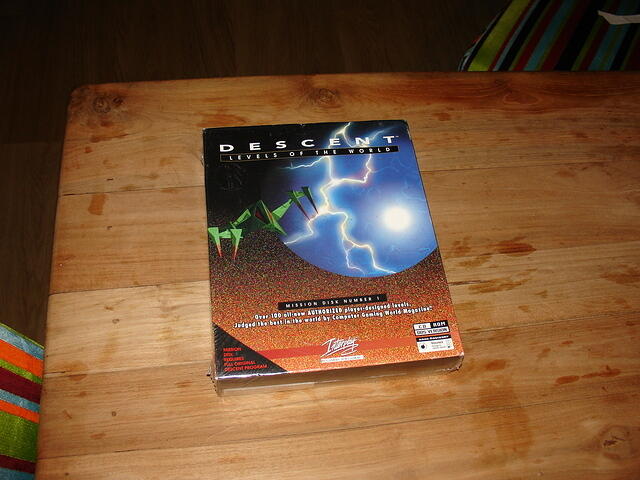 Descent Levels Of The World USA Sealed top