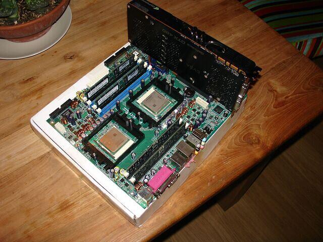 ASUS K8N DL + EVGA GTX 480 + GTX 480 Backplate