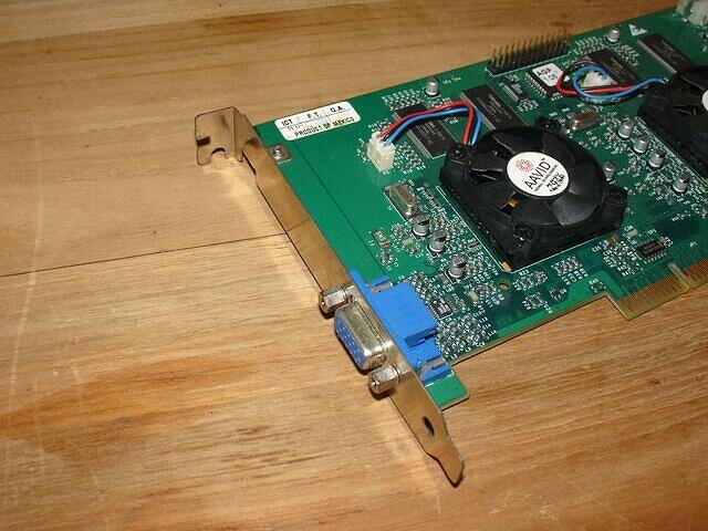 3dfx Voodoo5 5500 AGP 64MB Rev.A 1900 USA headshot