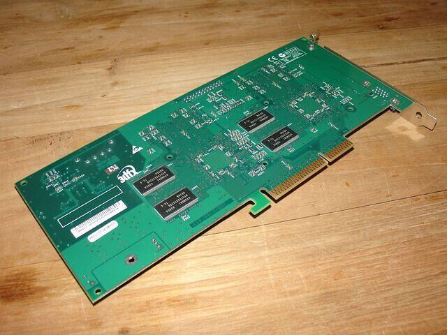 3dfx Voodoo5 5500 AGP 64MB Rev.A 2500 rear angled