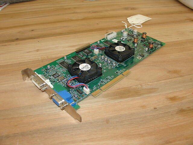 3dfx Voodoo5 5500 PCI Macintosh 64MB Rev.A1 2900 Angled.JPG