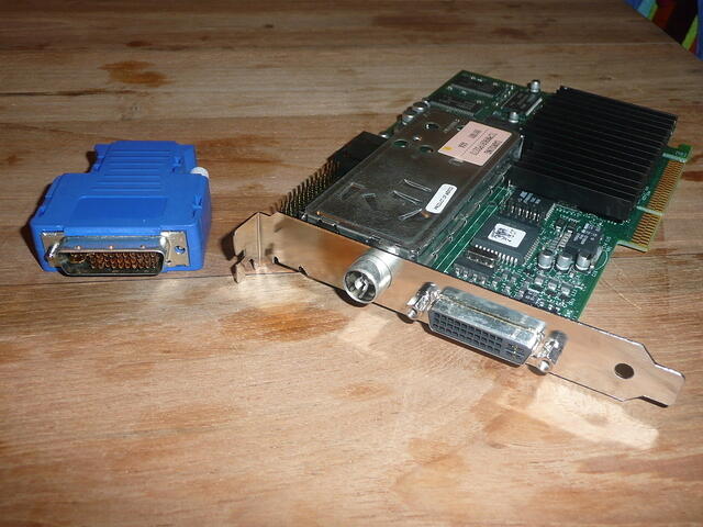 3dfx Voodoo3 3500 TV SI AGP + Dongle.JPG