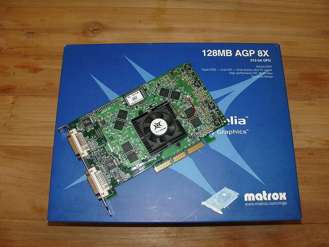 Angled P512 on top of Box.JPG