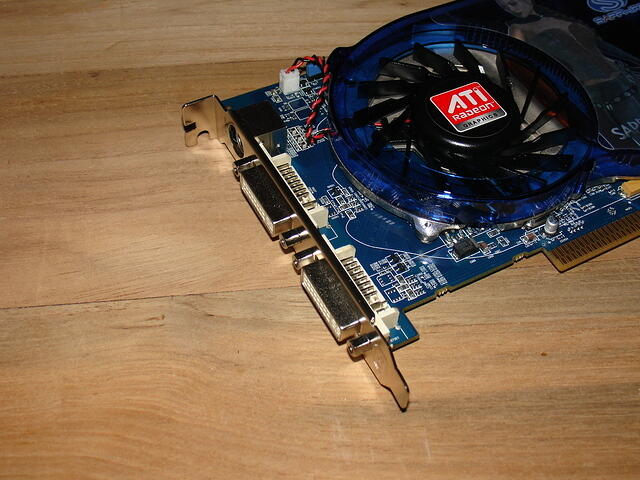 Sapphire ATi Radeon HD 3850 AGP 512MB Rev.A1 0802 Headshot.JPG