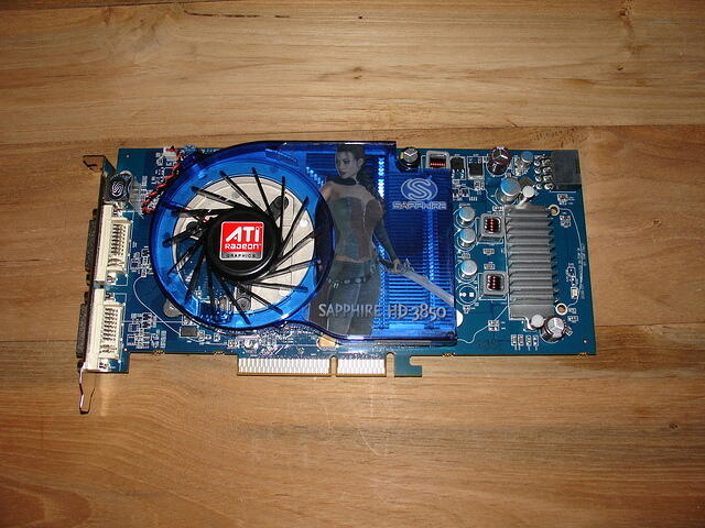 Sapphire ATi Radeon HD 3850 AGP 512MB Rev.A1 0802 Top.JPG