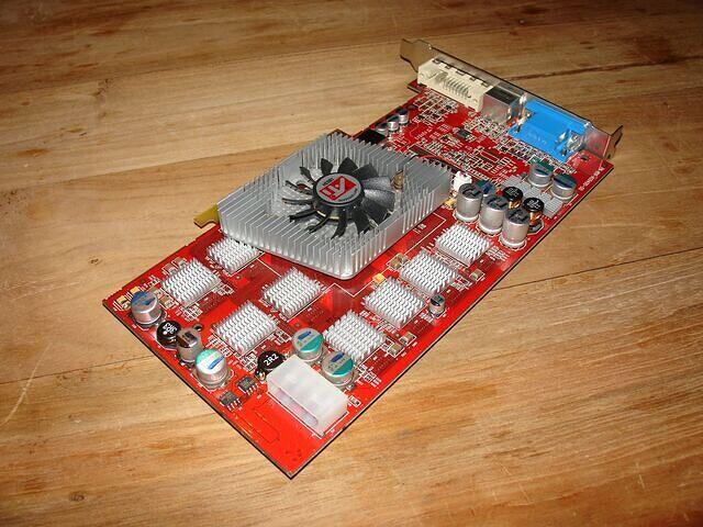 R9800Pro 256MB DDR2 Molex Power Connector