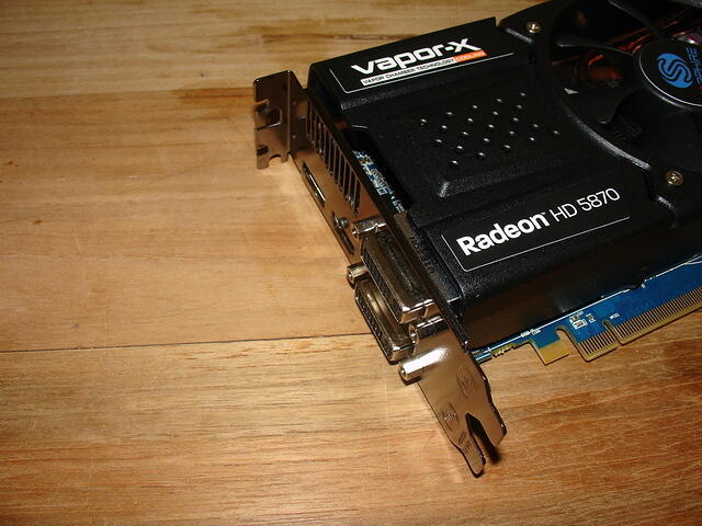 Sapphire ATi Radeon HD 5870 Vapor-X Edition PCI-E 1024MB 256Bit GDDR5 Rev.A1 0948 headshot