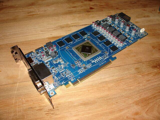 Sapphire HD 5870 Vapor-X OCE 1024MB PCB shot top angled