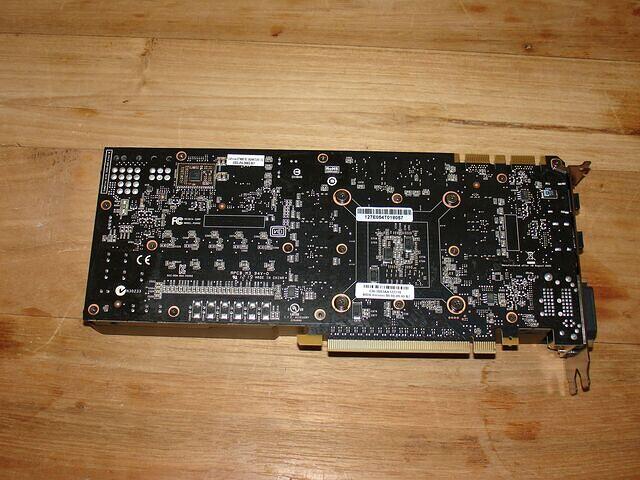 EVGA GeForce GTX 680 SuperClocked Signature Edition 2048MB 256Bit GDDR5 Rev.A2 1219 rear