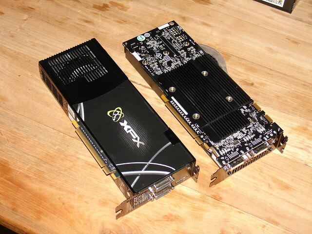 EVGA 8800 USCE & Pine XFX 9800 GX2 XXXE rear