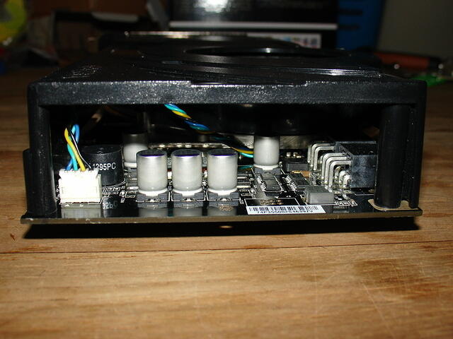 EVGA e-GeForce 8800 Ultra Super Clocked Ediiton rear end