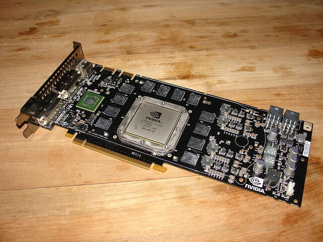 EVGA e-GeForce 8800 Ultra Super Clocked Ediiton without HSF naked shot top b