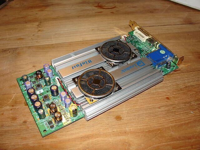 Leadtek GF4 Ti 4600 HSF closeup top