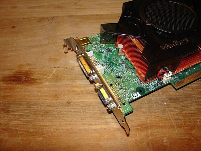 Leadtek Winfast A400 GT TDH AGP 256MB 256Bit GDDR3 Rev.A 0509 headshot