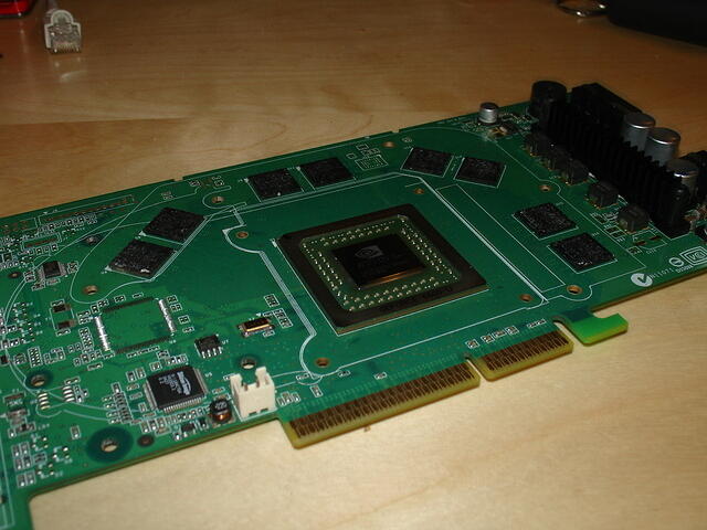 Gainward GF 6800 UE GPU Rev.A1 0439 Top Angled.JPG